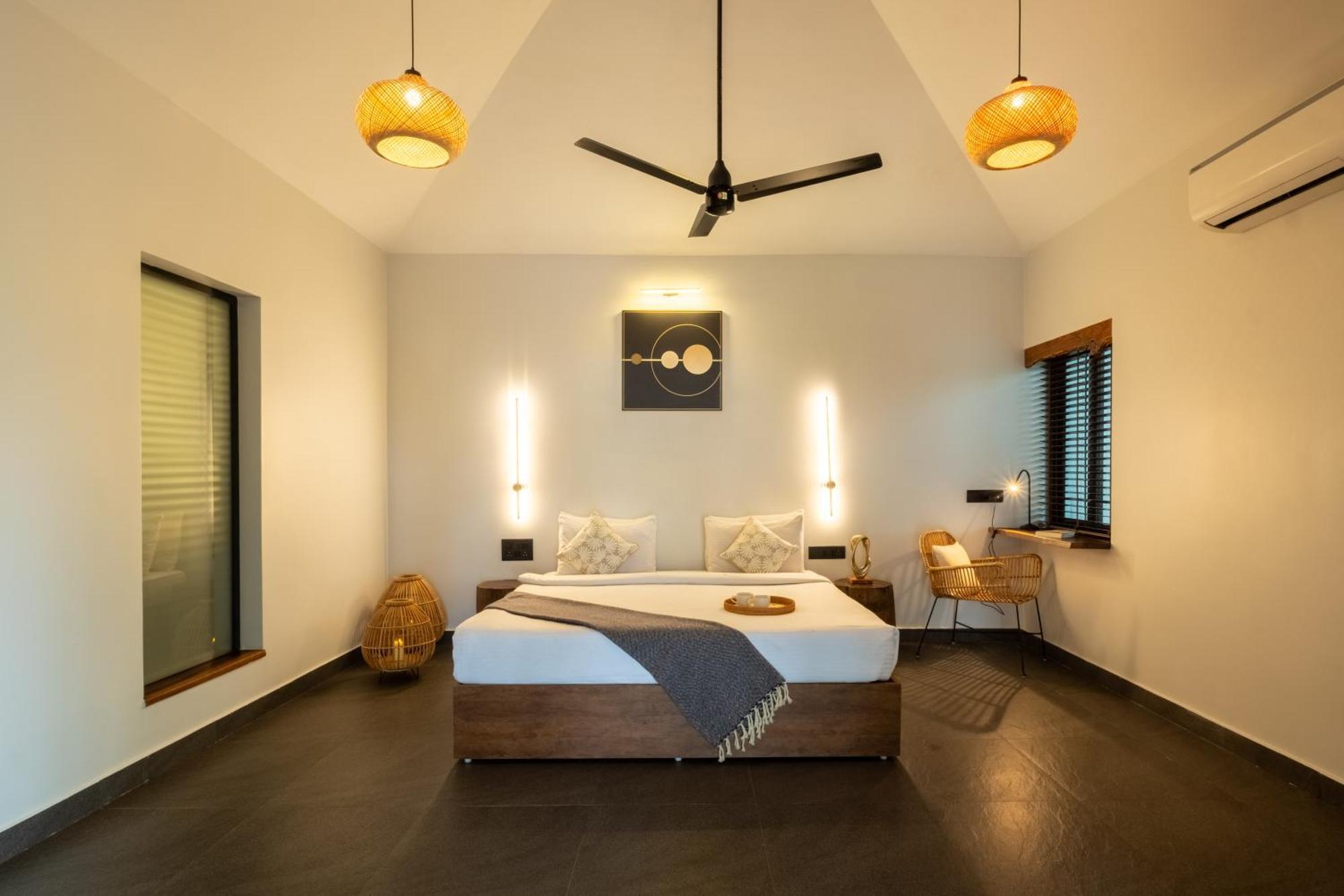 C Roque Beach Resort Колва Екстериор снимка